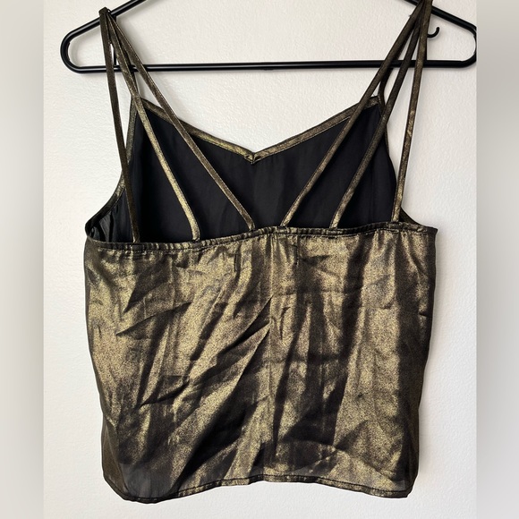 ABERCROMBIE & FITCH TOP - Picture 2 of 4